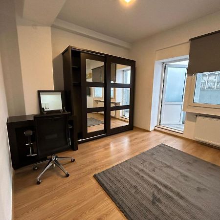 Elegant City Center Apartment Bucareste Exterior foto