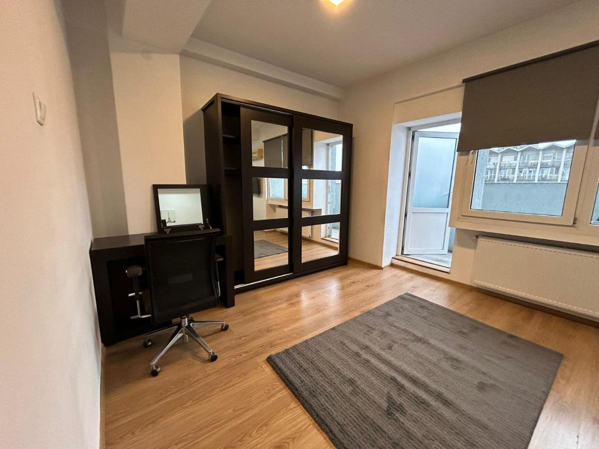 Elegant City Center Apartment Bucareste Exterior foto