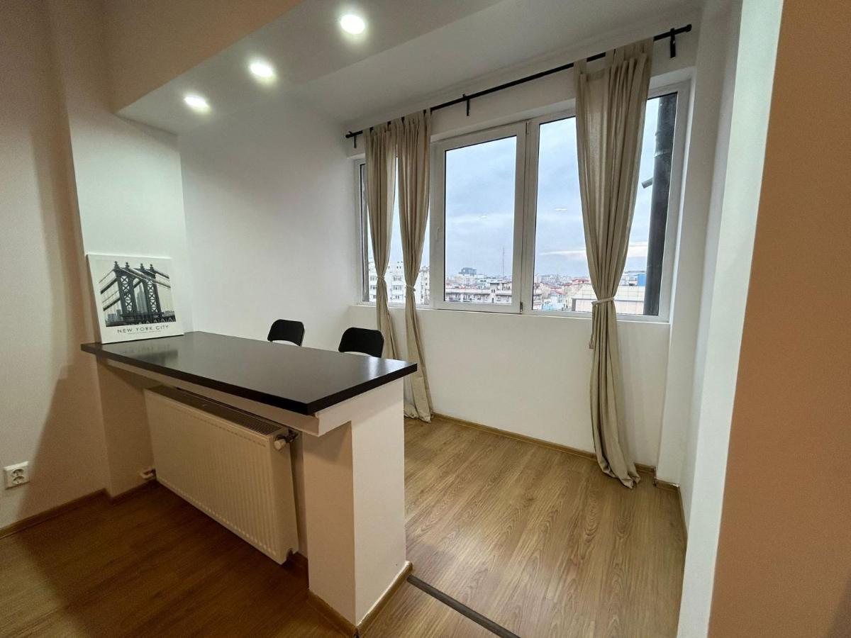 Elegant City Center Apartment Bucareste Exterior foto