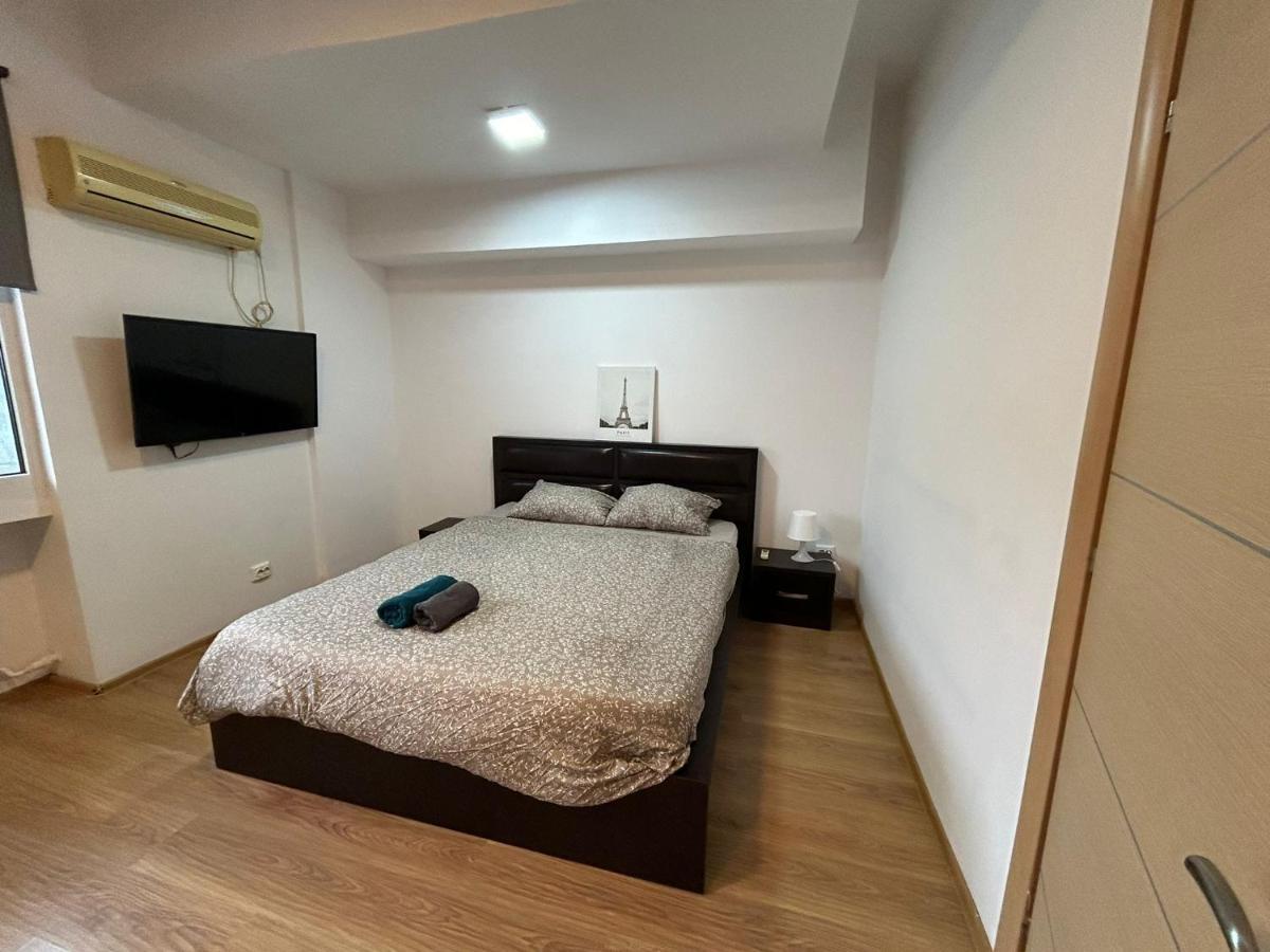 Elegant City Center Apartment Bucareste Exterior foto